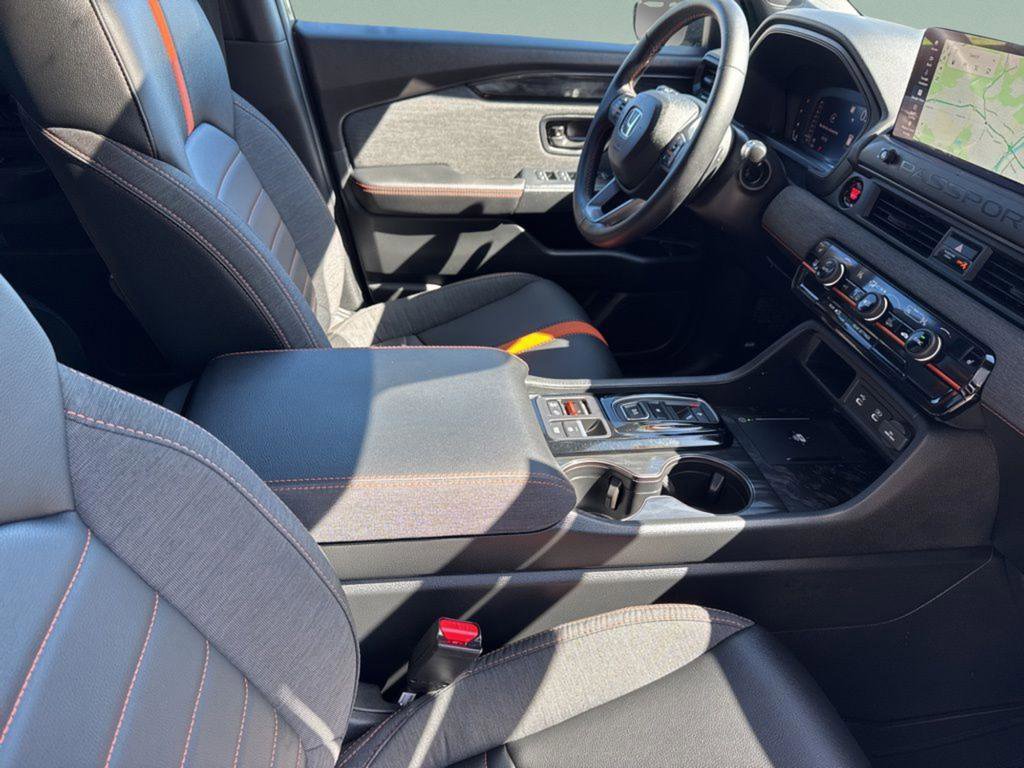 Used 2026 Honda Passport TrailSport image 35