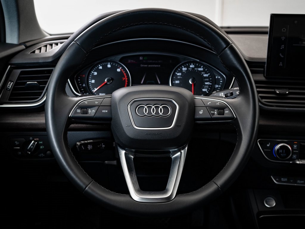 Used 2023 Audi Q5 2.0T Premium w/ Convenience Package image 41