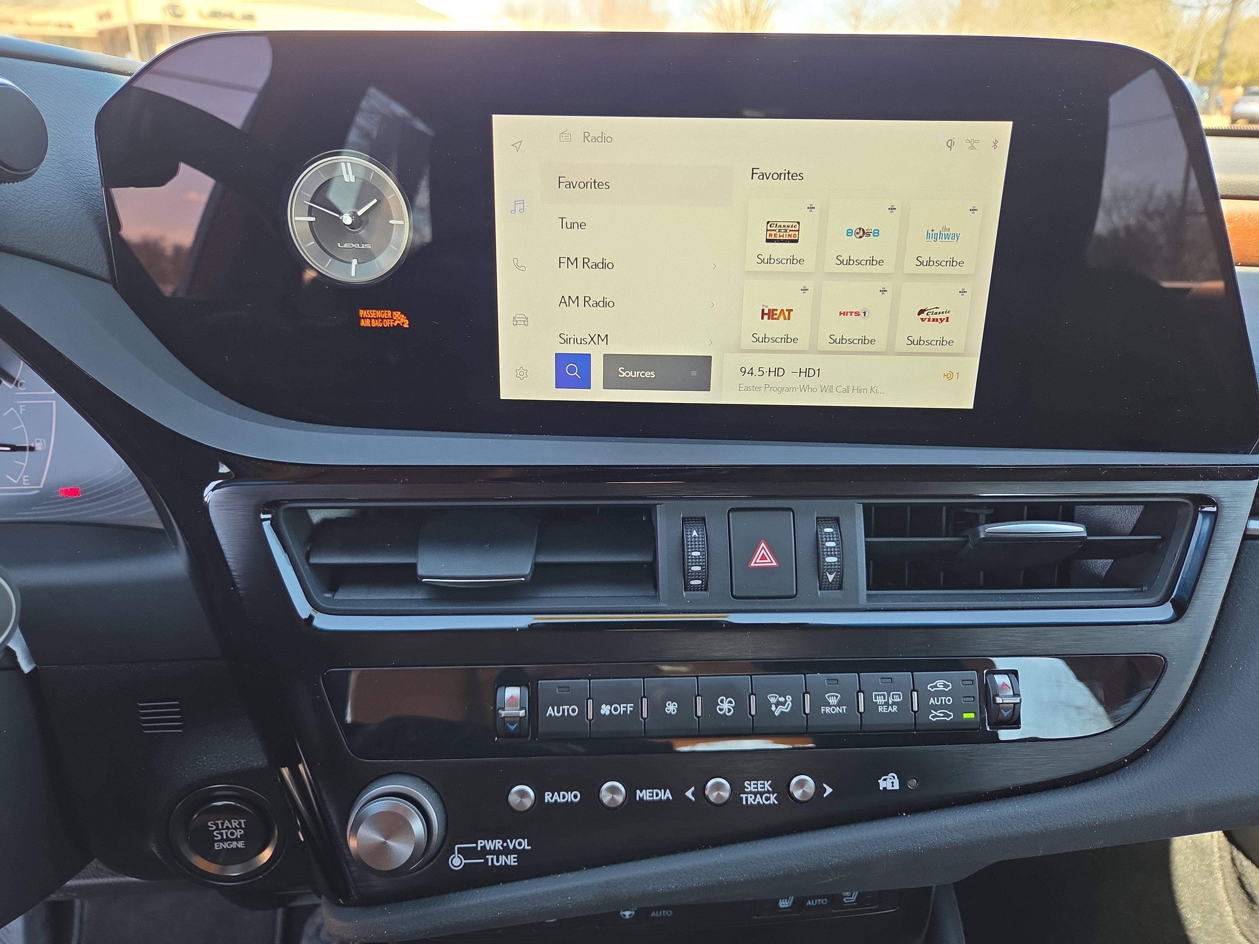 Used 2024 Lexus ES 350 w/ Premium Package image 26