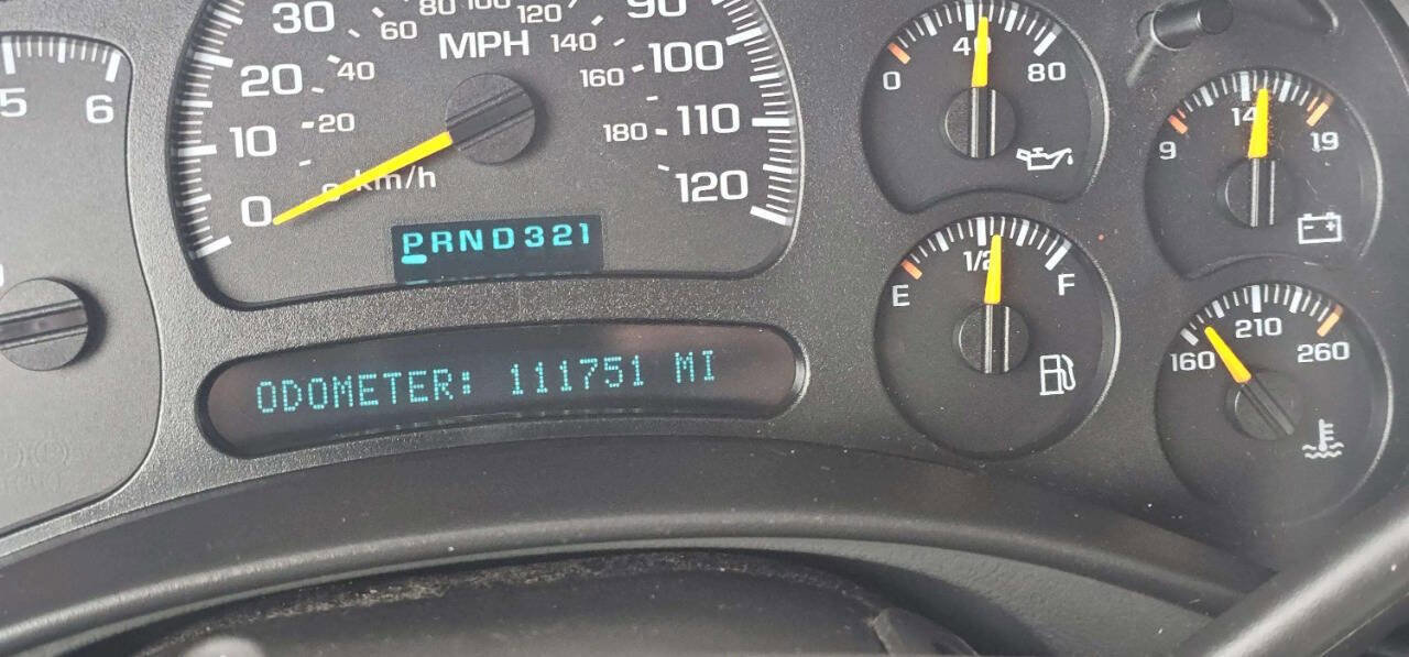 Used 2005 Chevrolet Silverado 1500 LS w/ Light Duty Power Package image 9