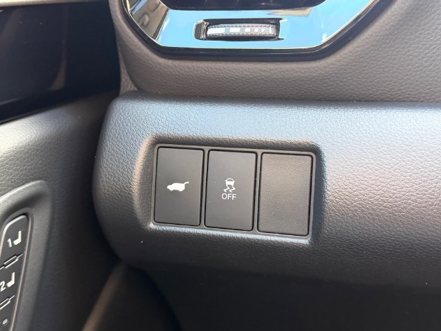 Used 2024 Honda Pilot Touring image 25