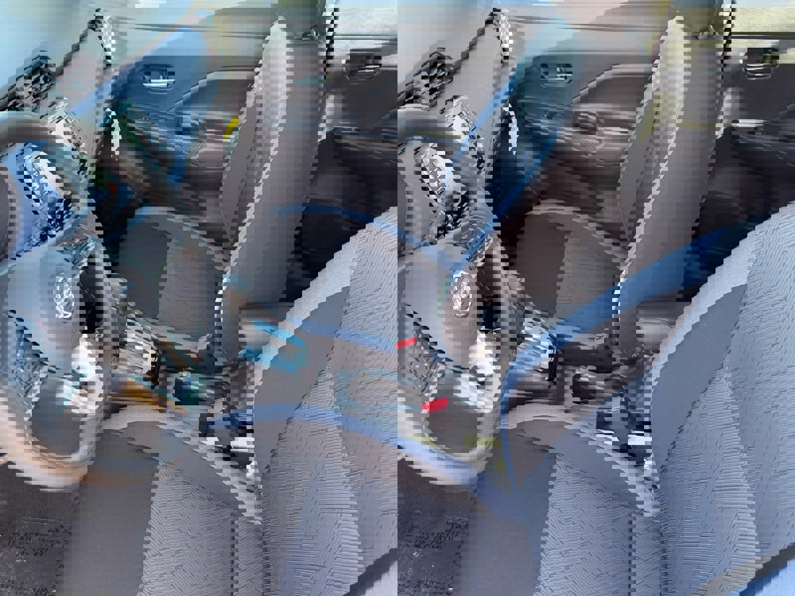 New 2025 Nissan Versa SV image 18