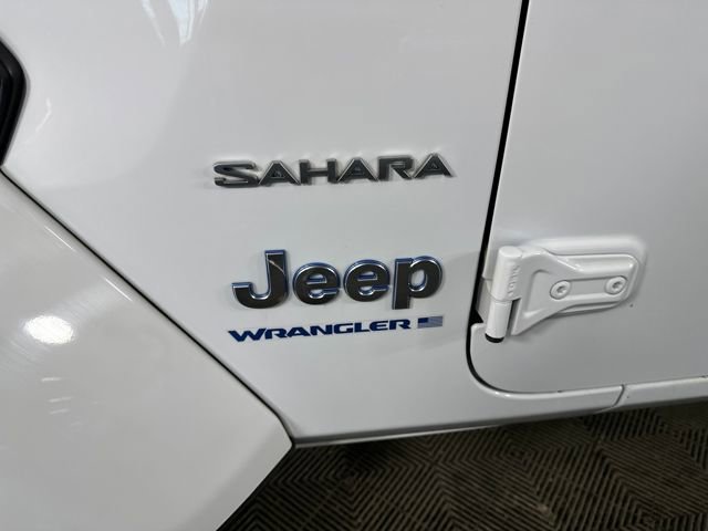 Used 2024 Jeep Wrangler Sahara 4xe image 10