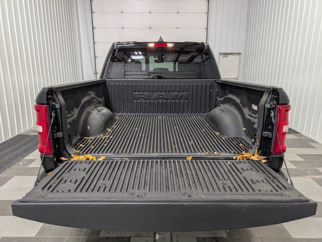 Used 2025 RAM 1500 Big Horn AWD/4WD image 26