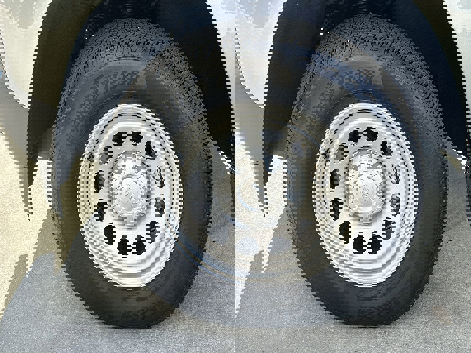 Used 2024 Chevrolet Colorado W/T w/ WT Convenience Package image 13