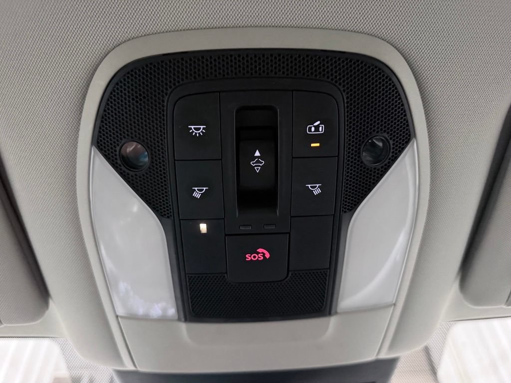 Certified 2020 INFINITI QX50 Luxe w/ Navigation Package FWD image 19