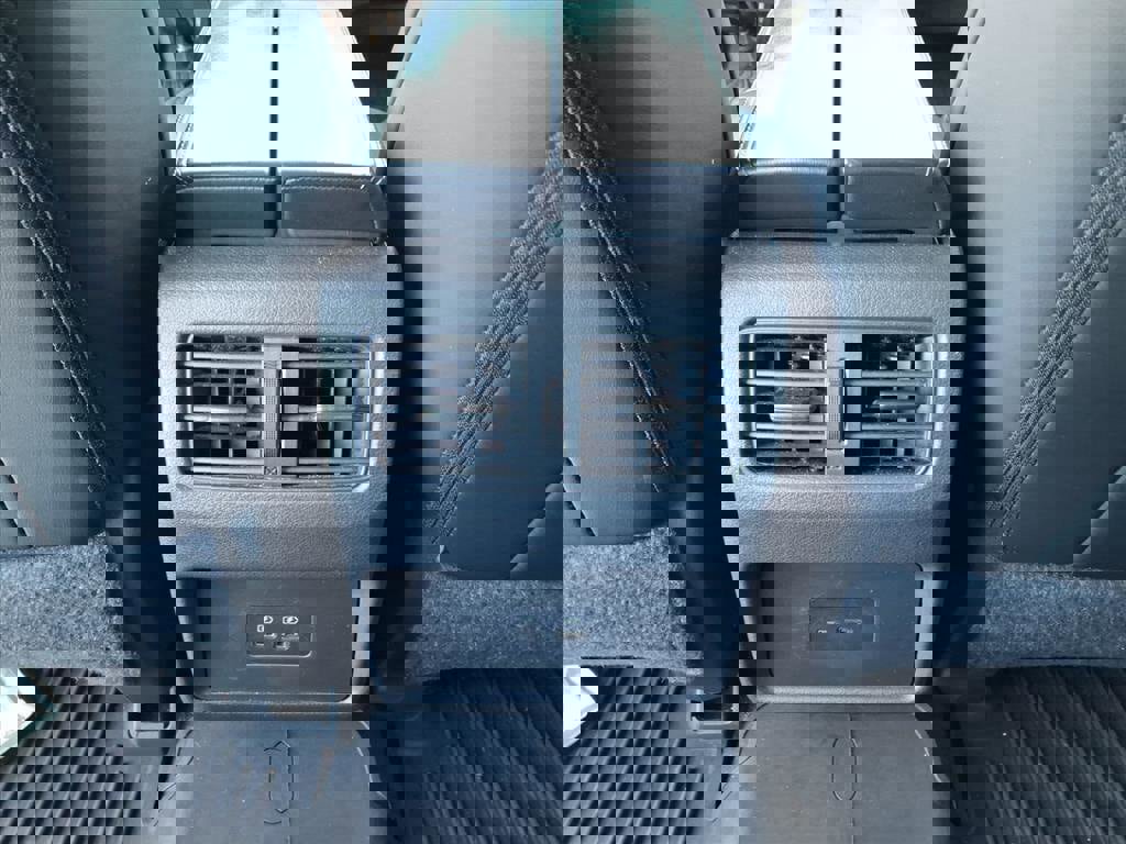 Used 2023 Nissan Rogue SV w/ SV Premium Package image 6