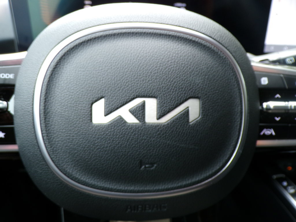 Used 2025 Kia Sorento S w/ Panoramic Sunroof Package FWD image 33