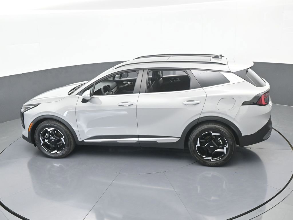 Used 2026 Kia Sportage EX w/ EX Panorama Roof Package image 50