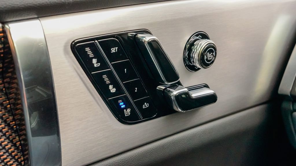 New 2026 Cadillac Vistiq Sport image 17