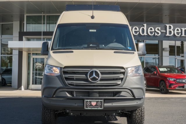 New 2026 Mercedes-Benz Sprinter 2500 image 2
