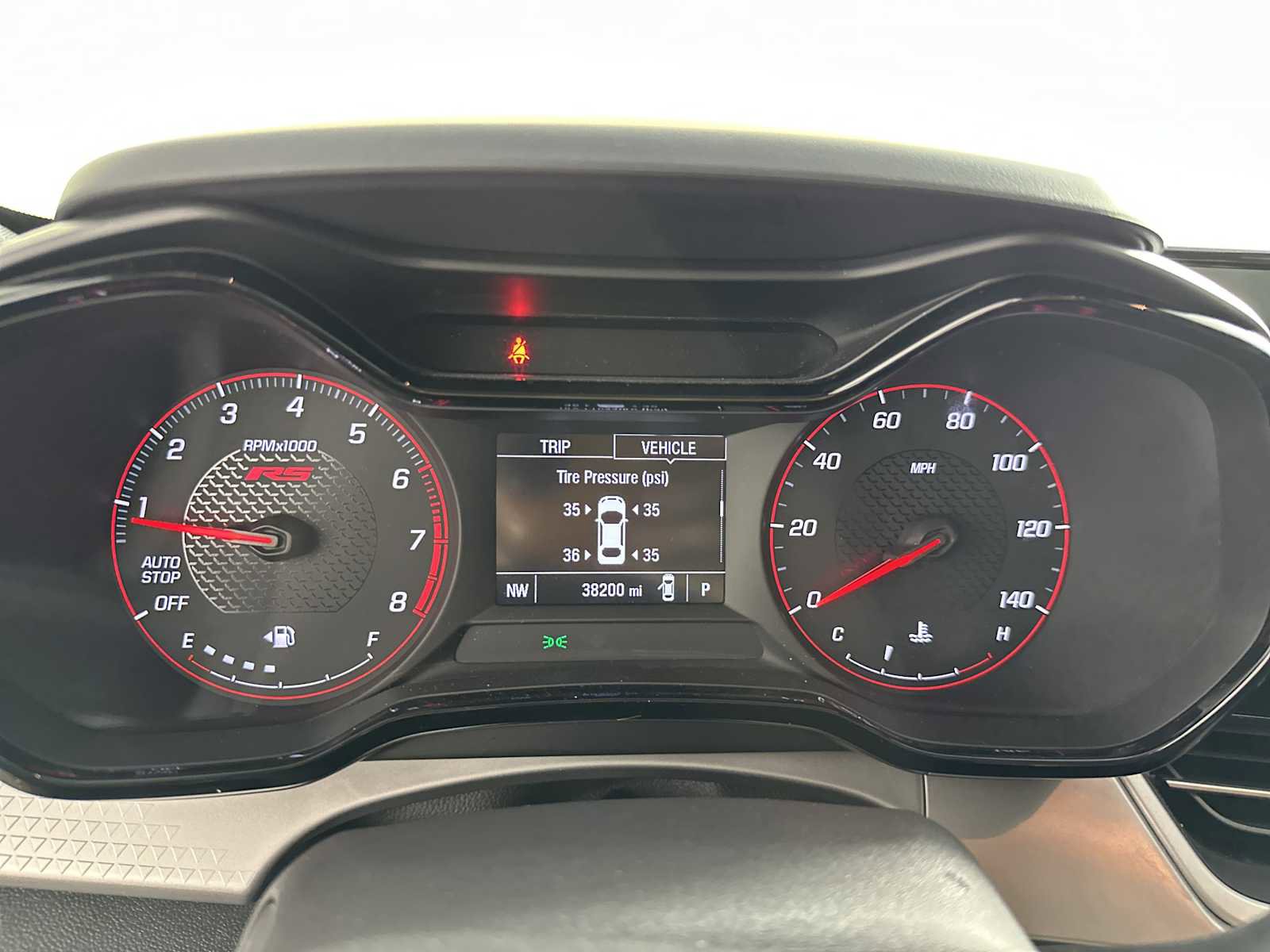 Used 2024 Chevrolet Trax RS w/ Sunroof Package FWD image 16