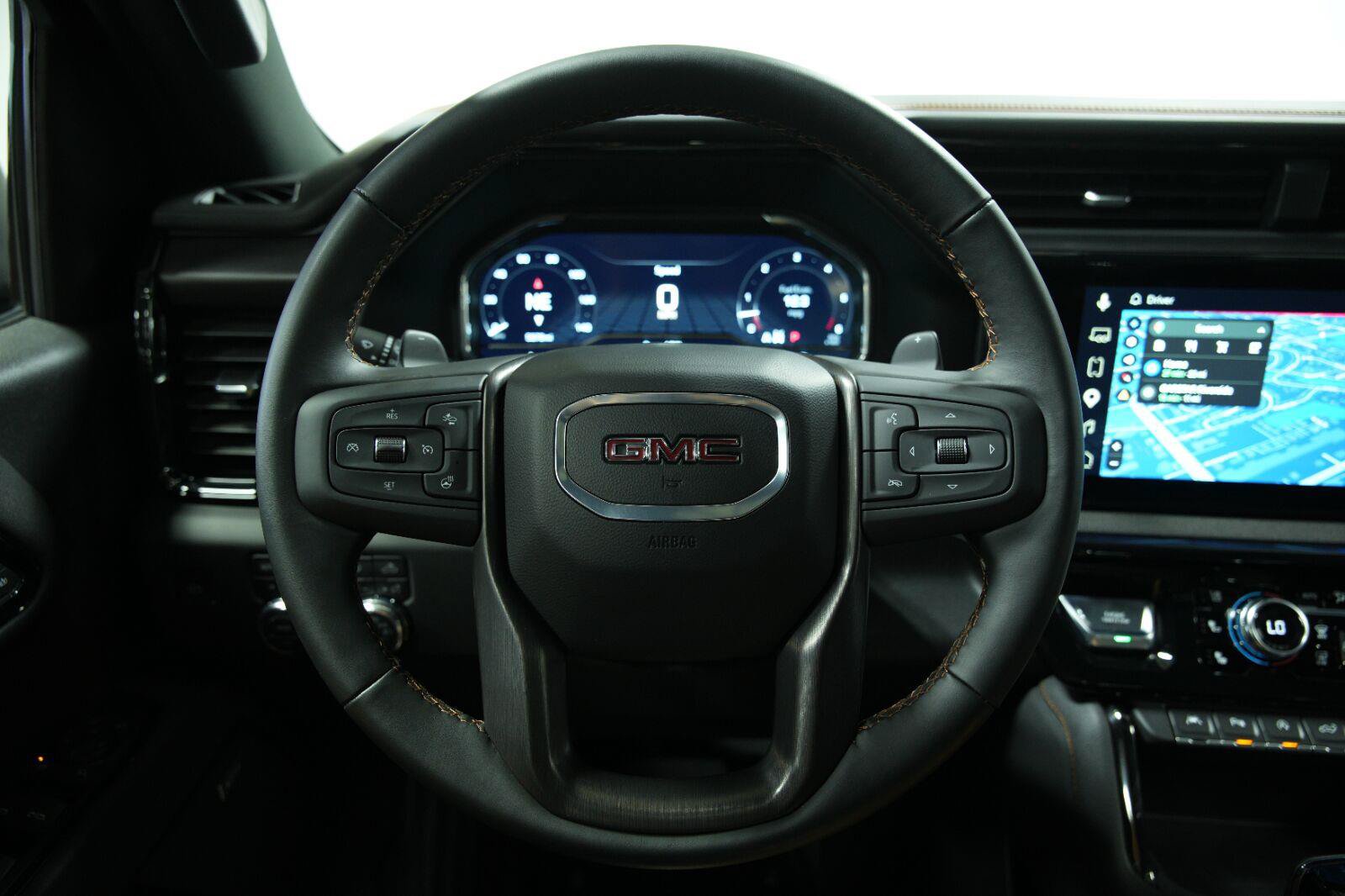 Used 2025 GMC Sierra 1500 AT4 w/ AT4 Premium Package AWD/4WD image 41