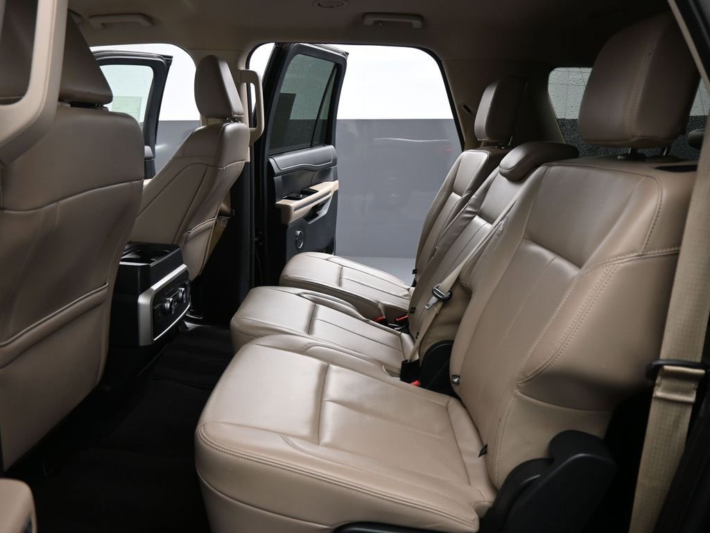 Certified 2024 Ford Expedition Max XLT image 20