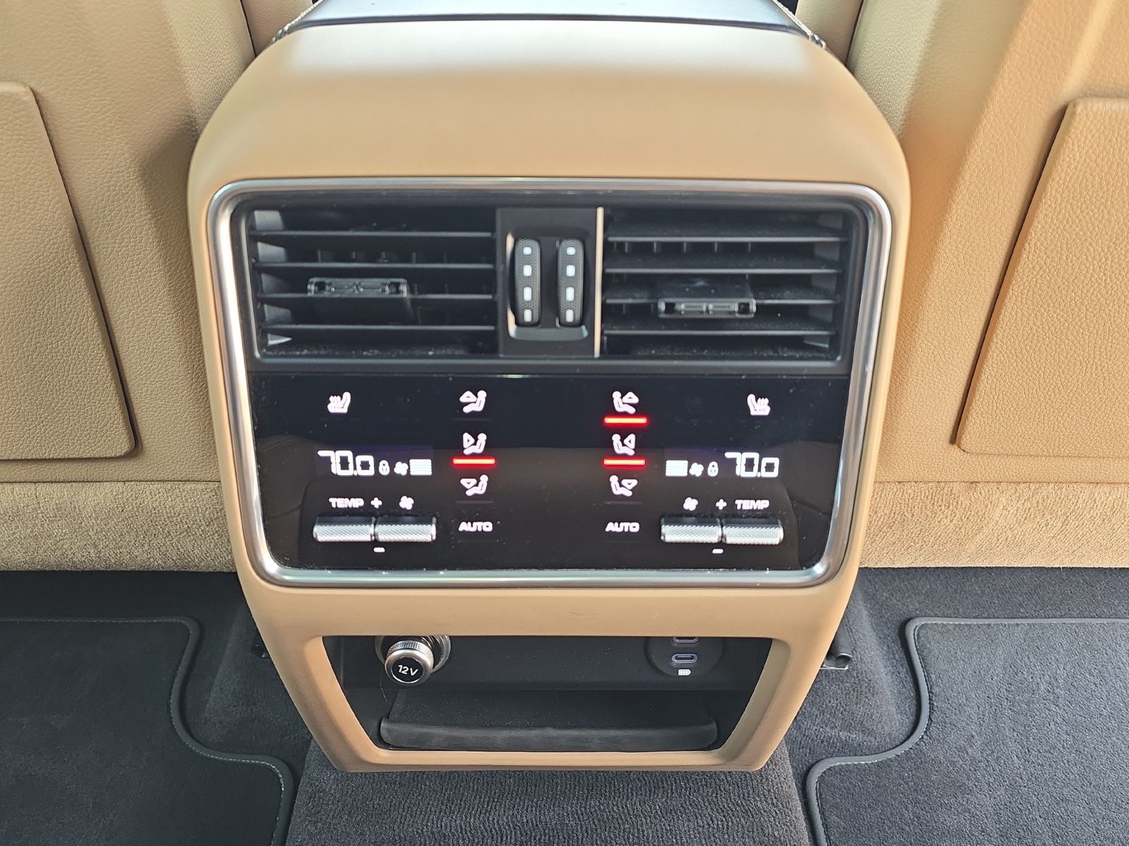 Used 2020 Porsche Cayenne Turbo AWD/4WD image 15