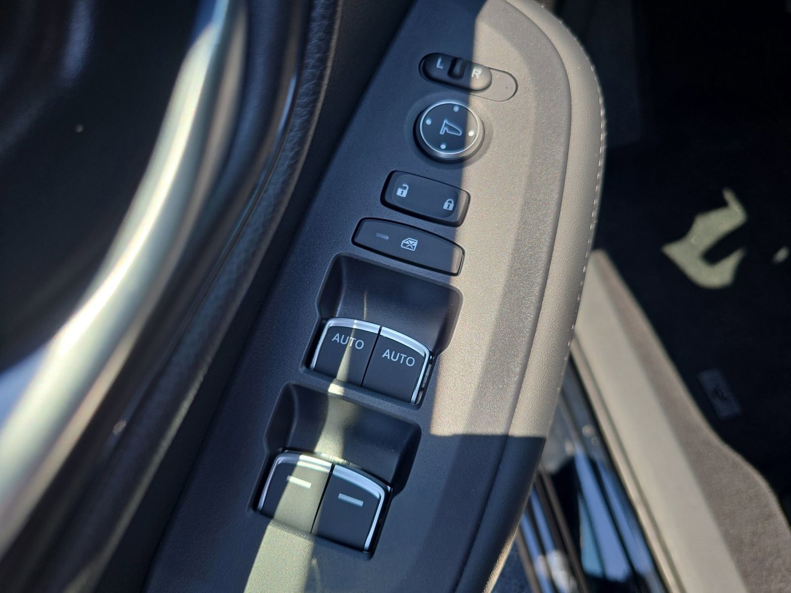 New 2026 Honda HR-V EX-L image 16
