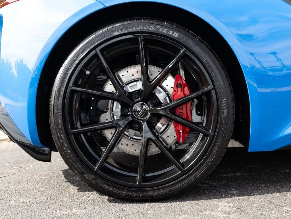 New 2025 Lotus Emira RWD image 38