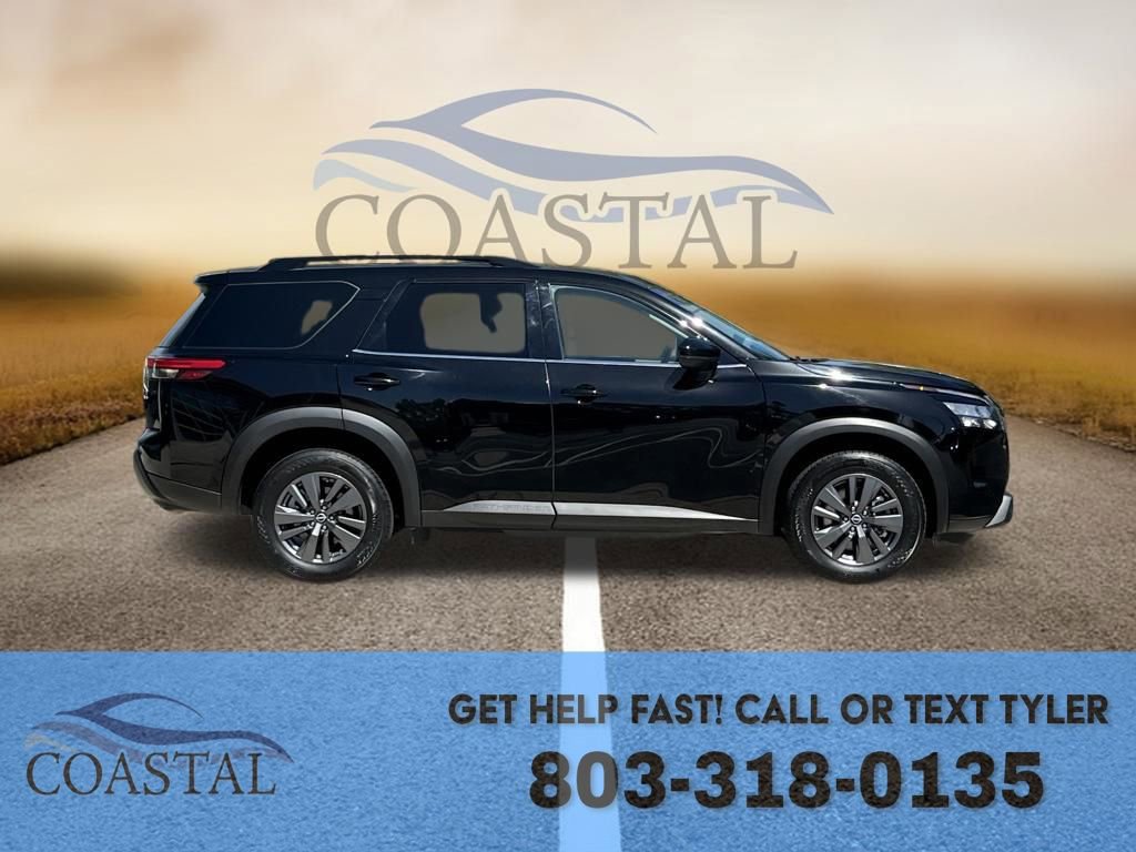 Certified 2024 Nissan Pathfinder SV FWD image 4