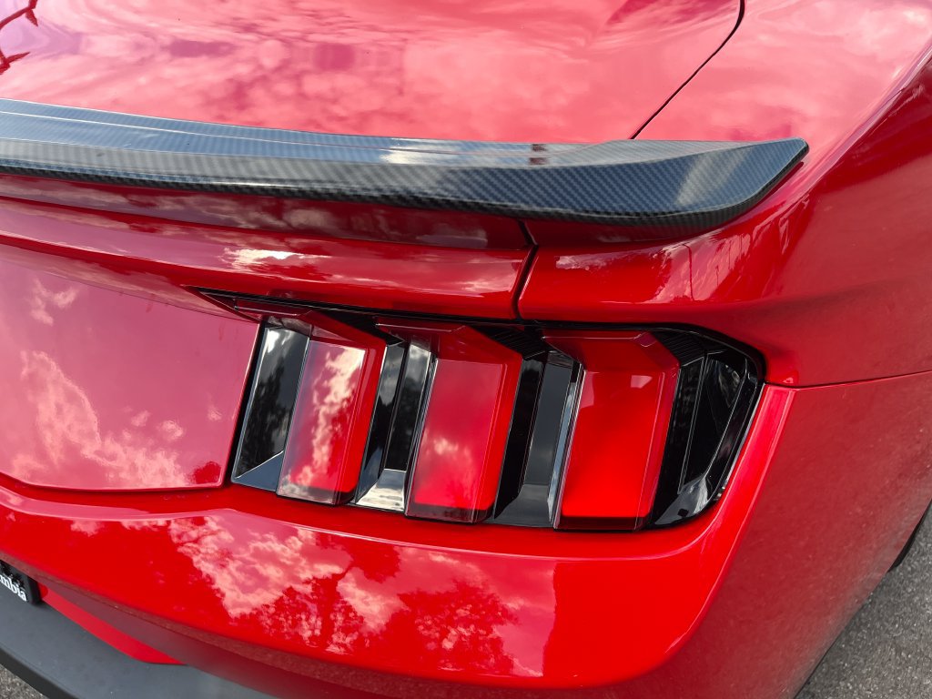 Used 2025 Ford Mustang GT Premium RWD image 43