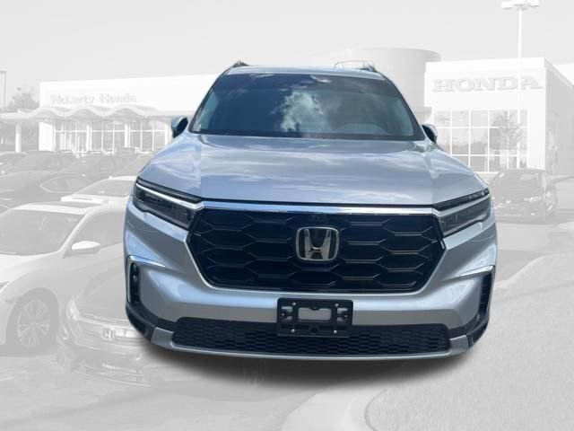 Certified 2025 Honda Pilot Elite image 16