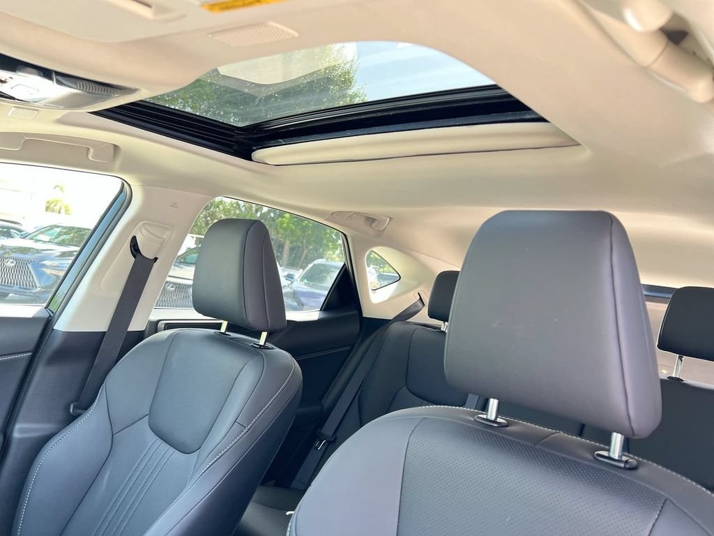 Certified 2024 Lexus NX 350h AWD image 18