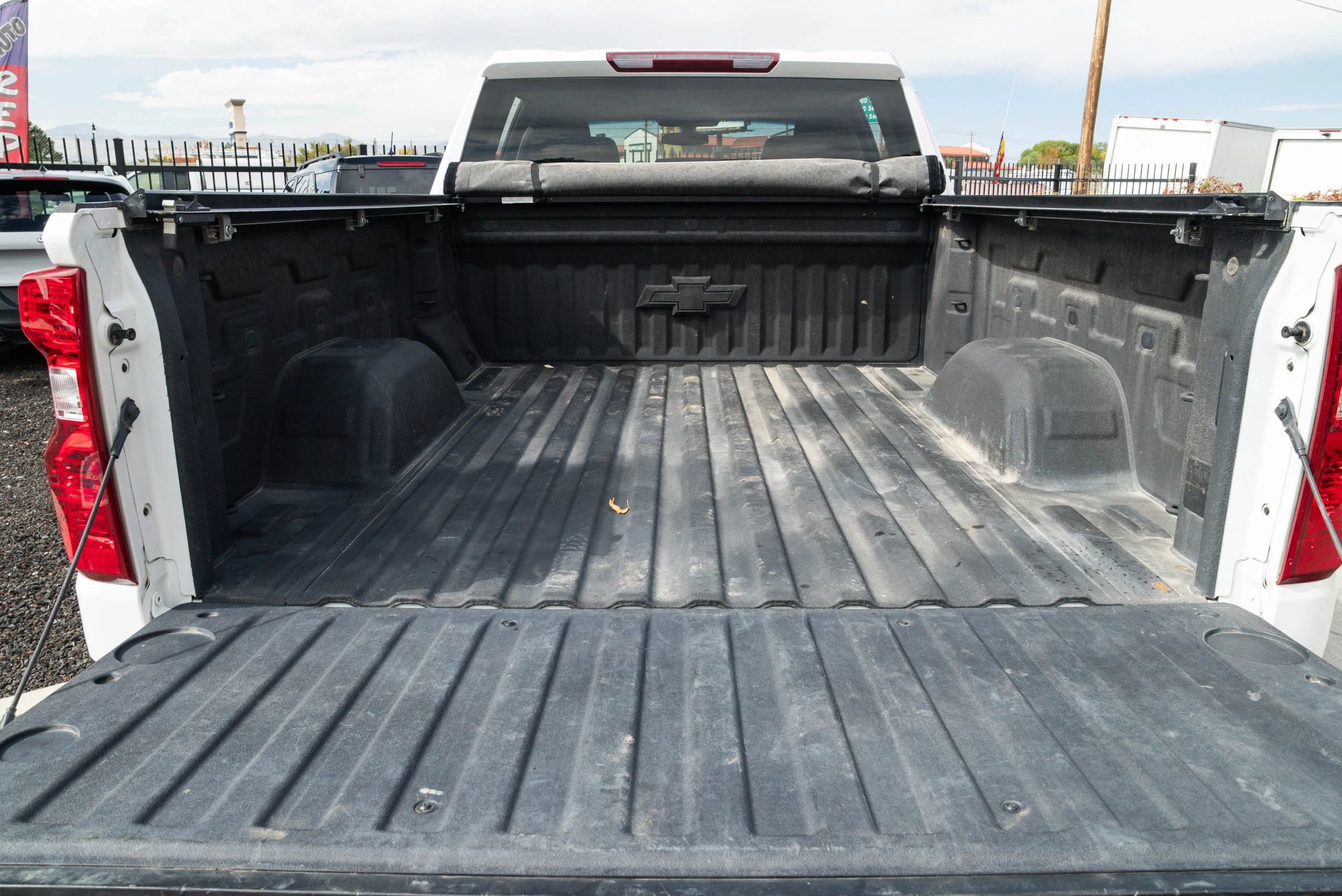 Used 2019 Chevrolet Silverado 1500 LT w/ True North Edition AWD/4WD image 7