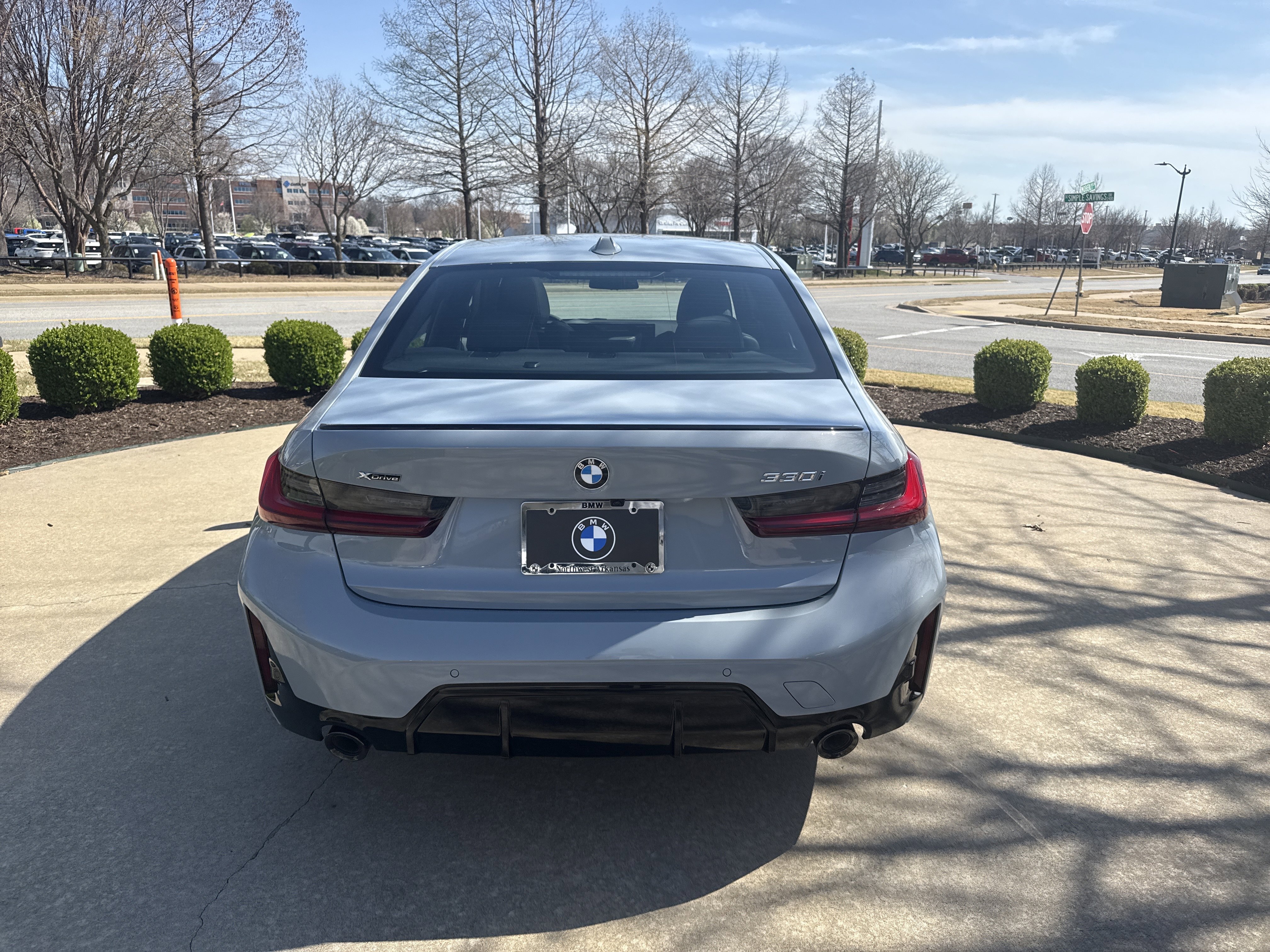 New 2026 BMW 330i xDrive Sedan w/ M Sport Package AWD/4WD image 4