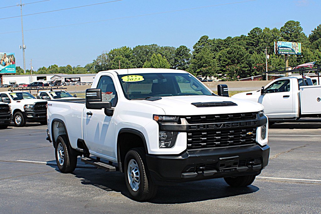 Used 2023 Chevrolet Silverado 2500 W/T w/ WT Convenience Package AWD/4WD image 3