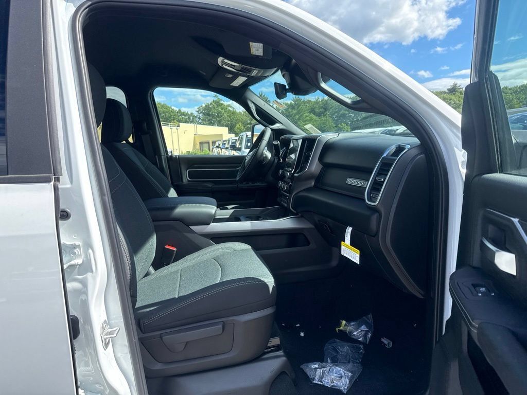 New 2026 RAM 2500 Big Horn AWD/4WD image 25