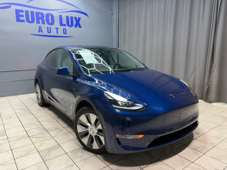Used 2022 Tesla Model Y Long Range AWD/4WD image 3