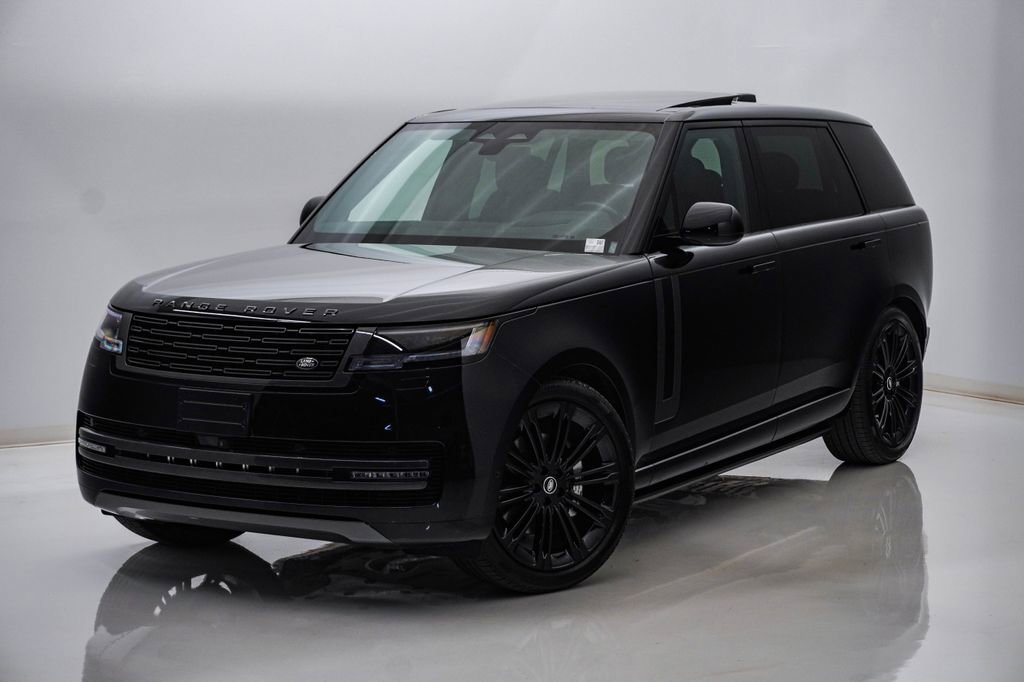 Used 2025 Land Rover Range Rover Long Wheelbase SE AWD/4WD image 3
