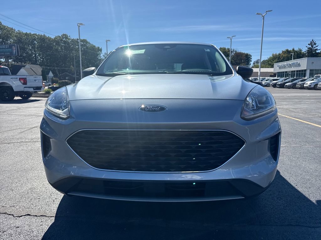 Used 2022 Ford Escape SE w/ Convenience Package image 3