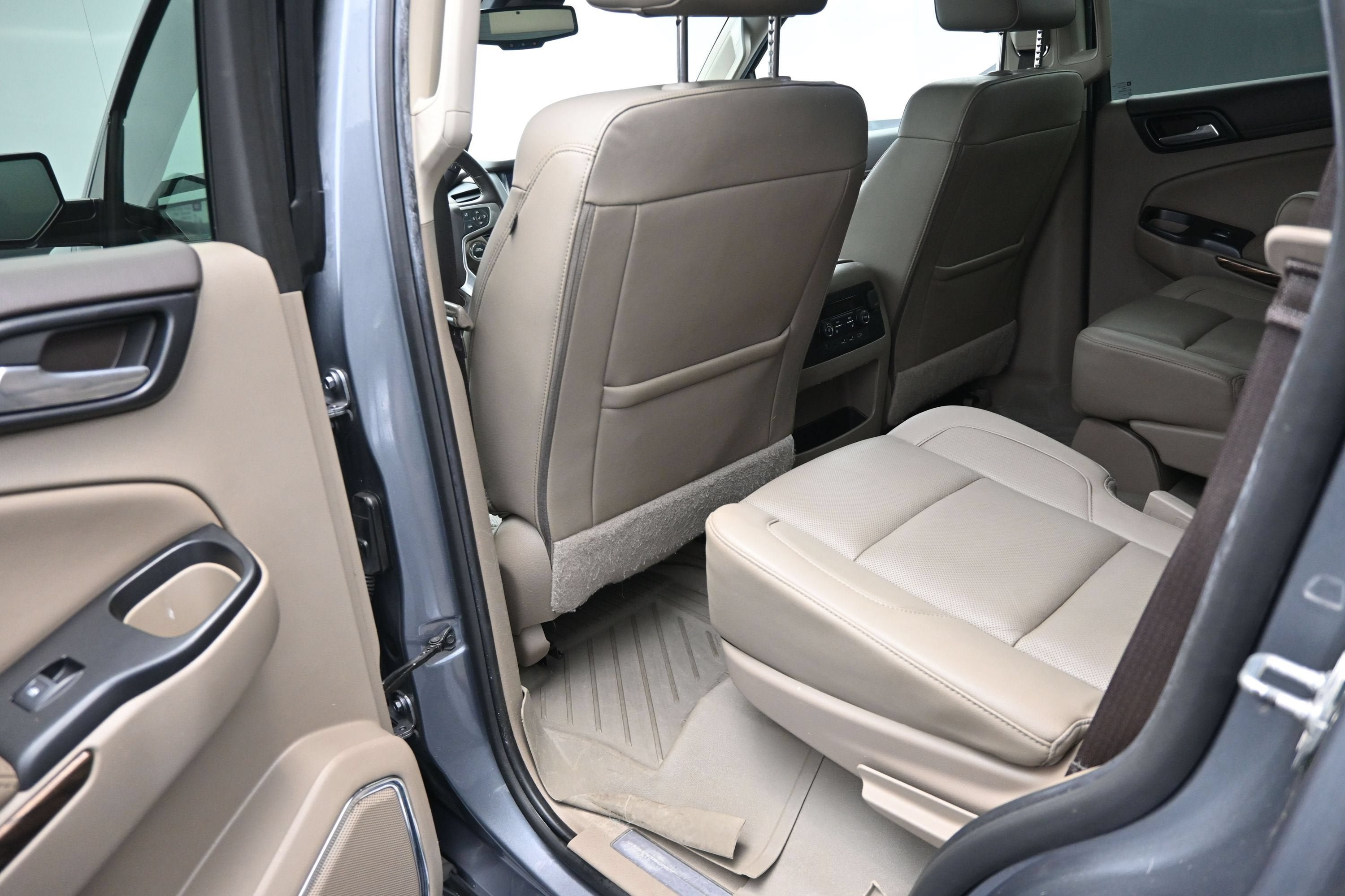 Used 2018 GMC Yukon SLT w/ Open Road Package AWD/4WD image 33