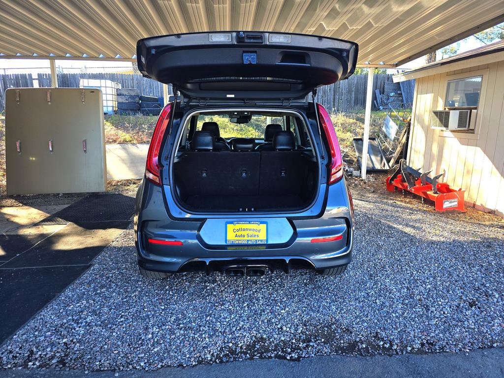 Used 2021 Kia Soul Turbo FWD image 13