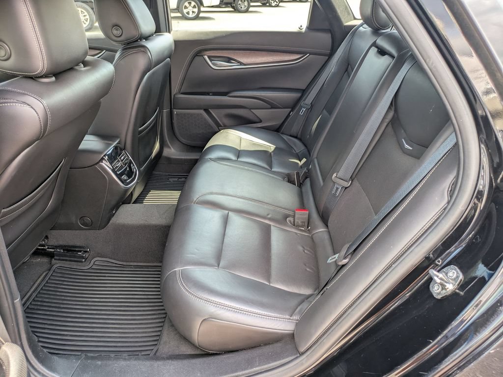 Used 2019 Cadillac XTS Luxury FWD image 17