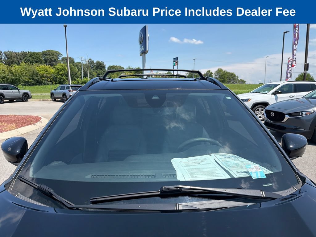 Used 2021 Nissan Kicks SR w/ SR Premium Package FWD image 17
