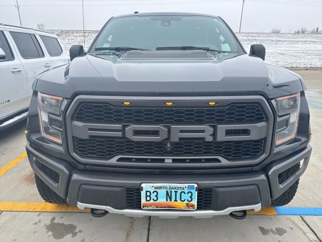 Used 2018 Ford F150 Raptor w/ Equipment Group 802A Luxury image 3