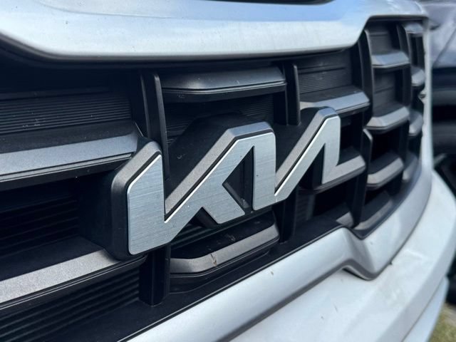 Certified 2024 Kia Telluride S w/ S Sunroof Package FWD image 10