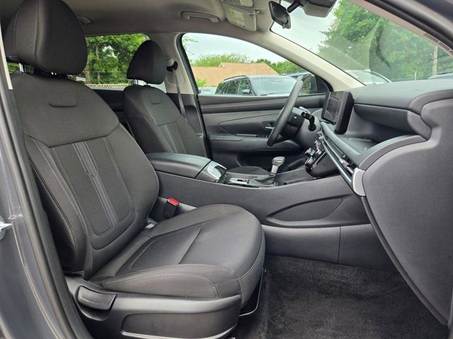Used 2025 Hyundai Tucson SEL AWD/4WD image 29