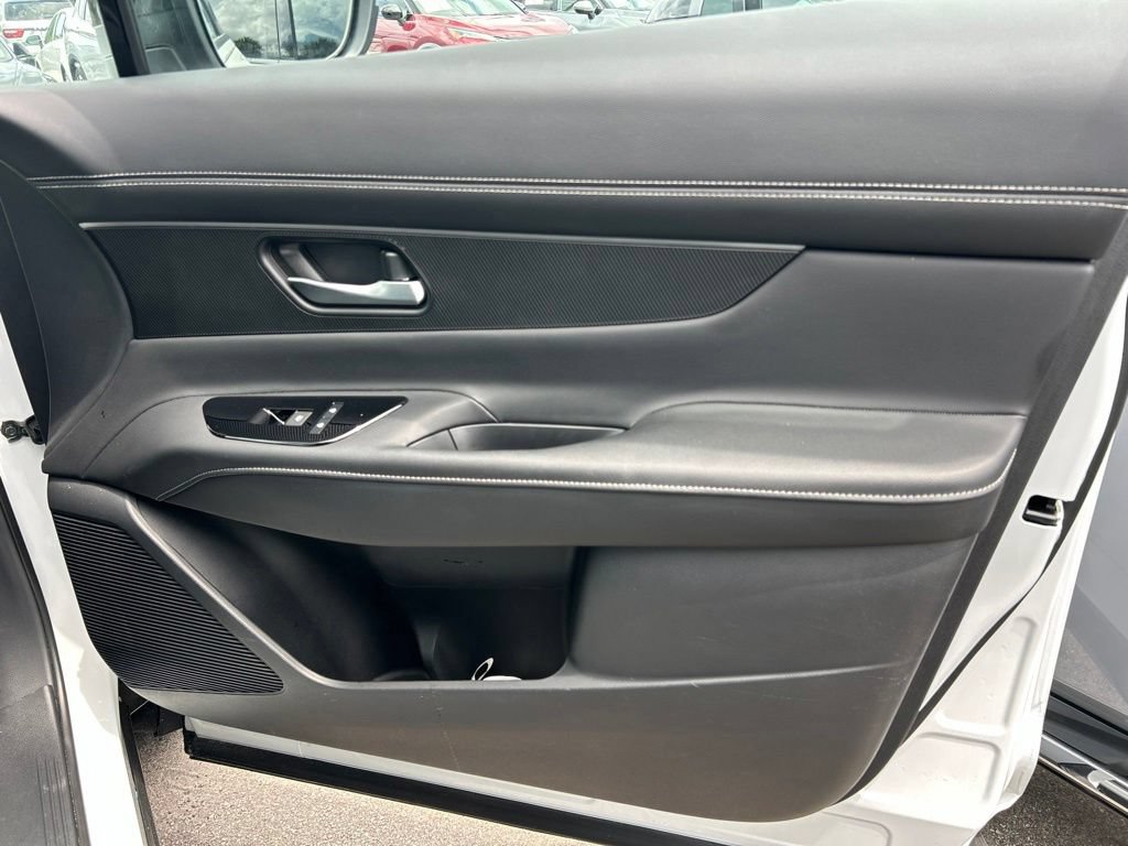 Certified 2026 Nissan Murano SV AWD/4WD image 42