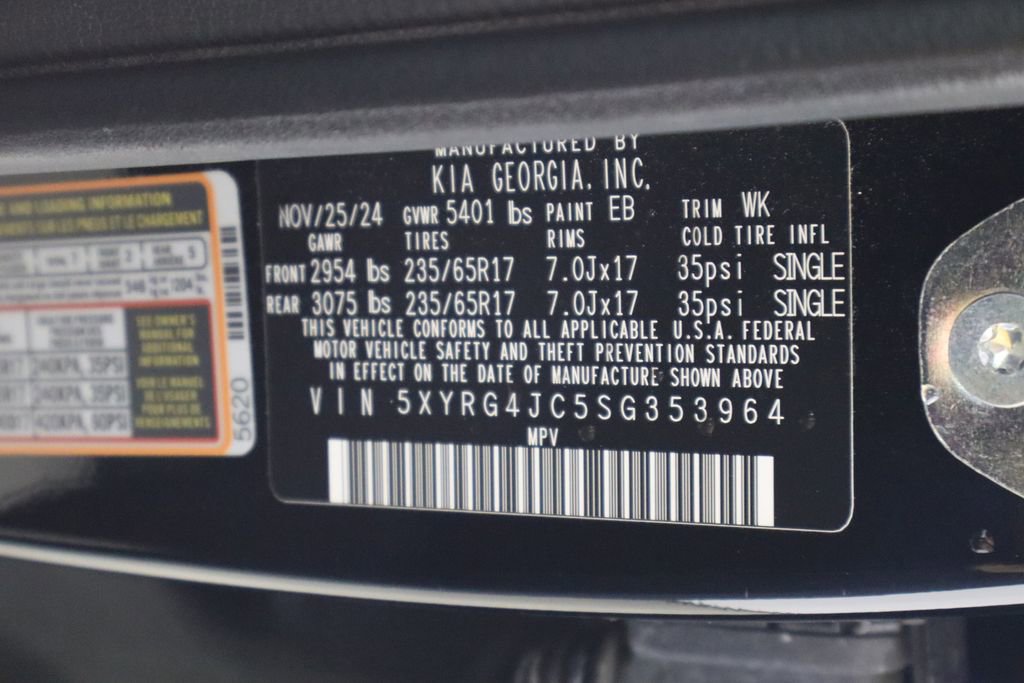Used 2025 Kia Sorento LX image 37