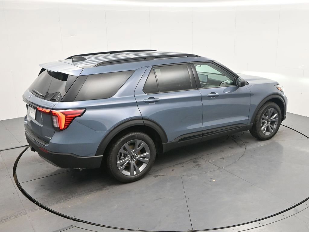 New 2026 Ford Explorer Active w/ Active Comfort Package image 28