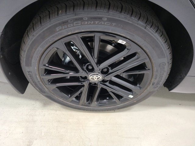 New 2026 Toyota Camry SE w/ Convenience Package FWD image 9