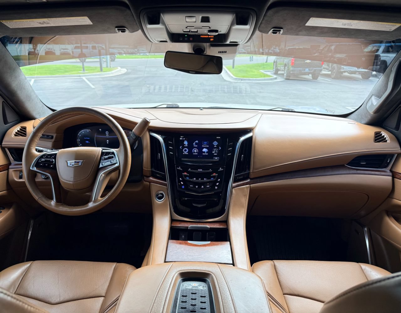 Used 2017 Cadillac Escalade Platinum AWD/4WD image 15