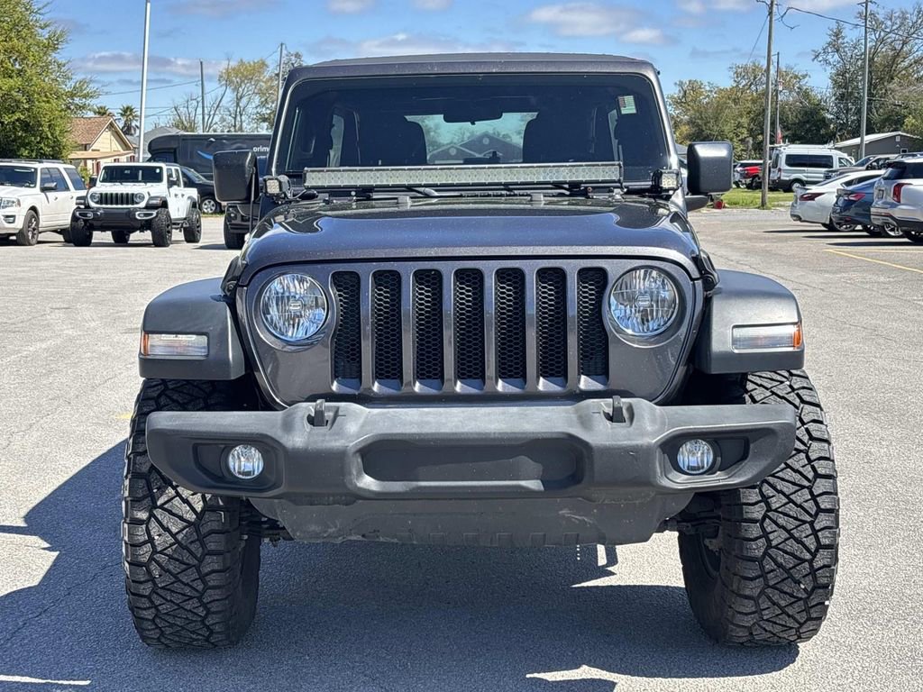 Used 2018 Jeep Wrangler Unlimited Sport image 7