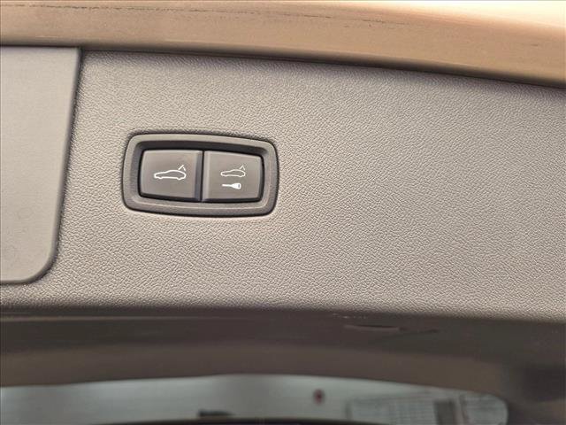 Used 2019 Porsche Cayenne Turbo AWD/4WD image 7