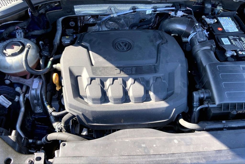 Used 2021 Volkswagen Tiguan SE w/ 3-Row Tiguan MDO Package image 33