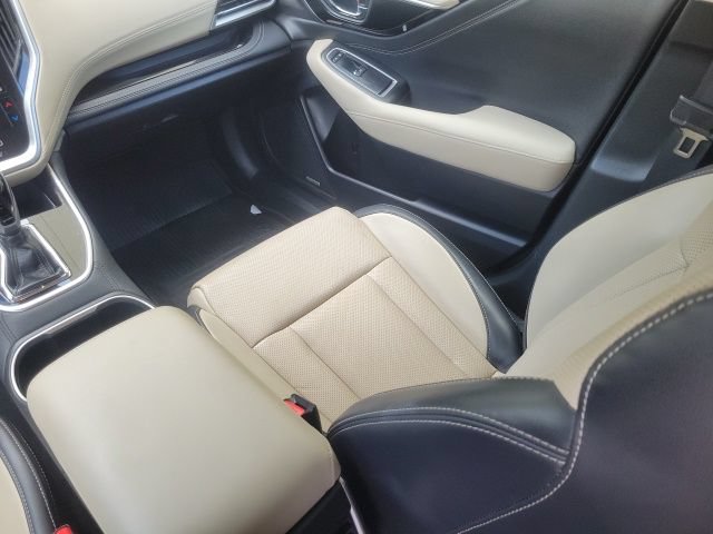 Used 2020 Subaru Outback Limited AWD/4WD image 16