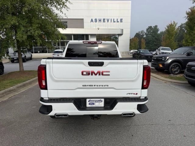 Used 2025 GMC Sierra 1500 AT4 w/ AT4 Premium Package AWD/4WD image 4