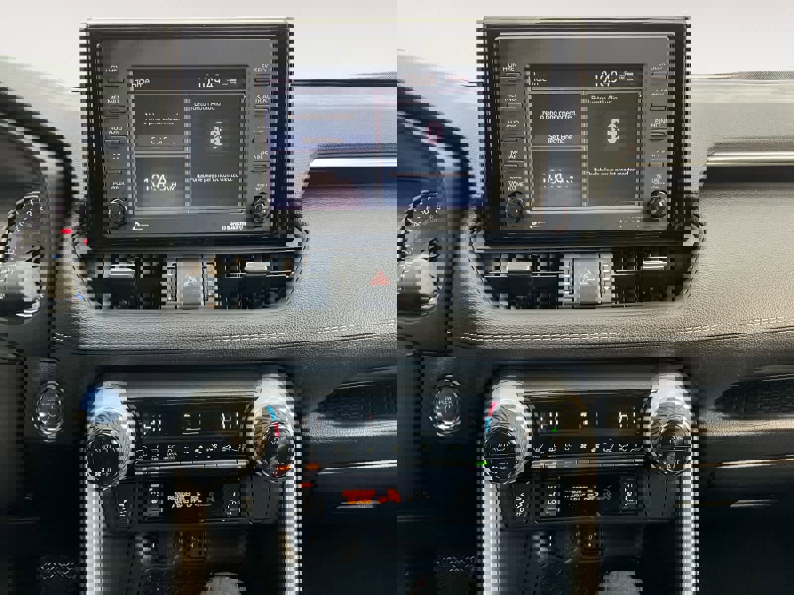 Used 2021 Toyota RAV4 XLE Premium image 13